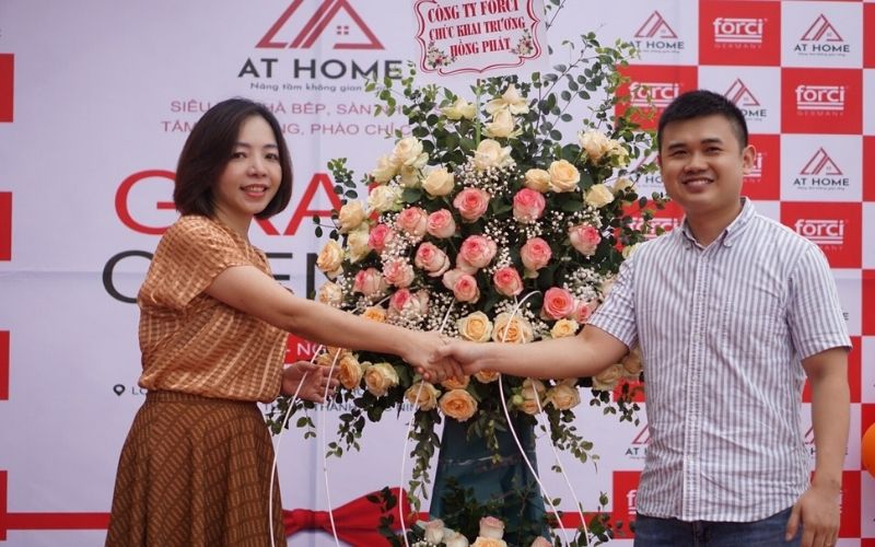 Lựa chọn ngày tốt giúp nam Tân Dậu khai trương cửa hàng thuận lợi hanh thông